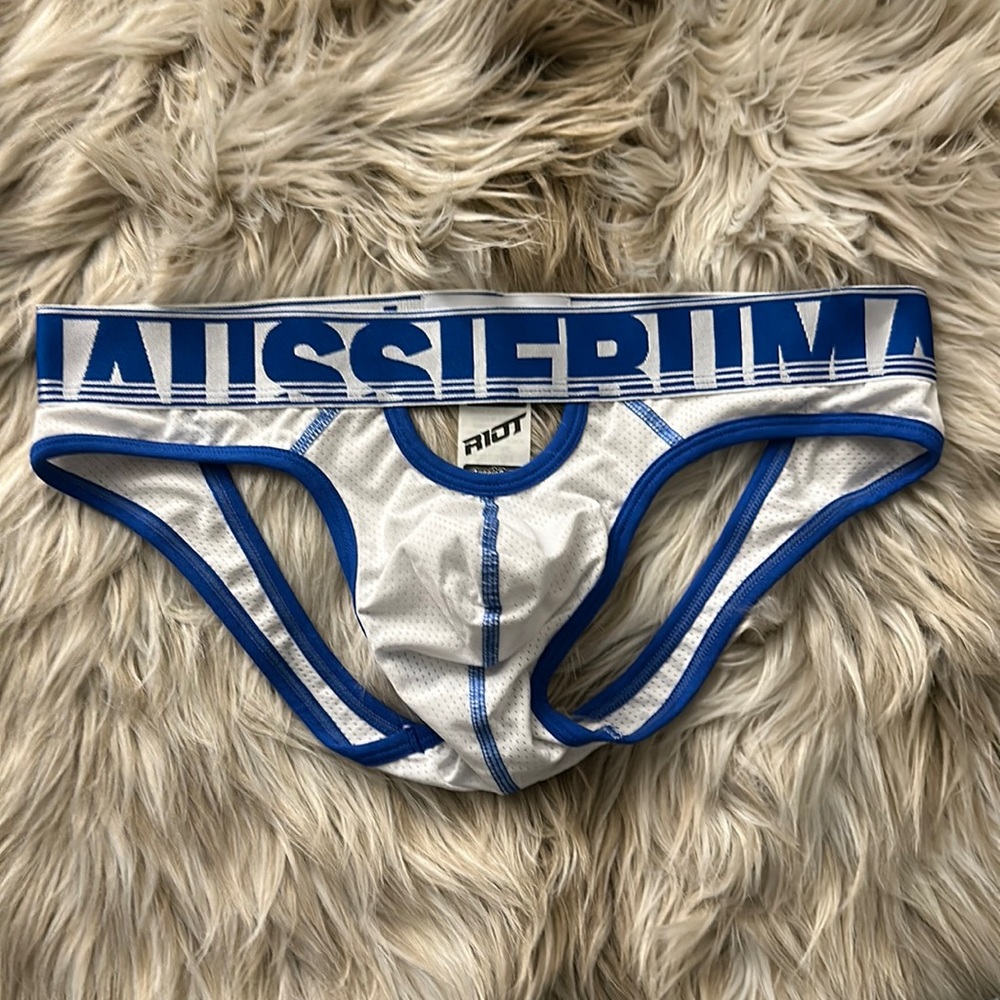 Aussiebum new without tag